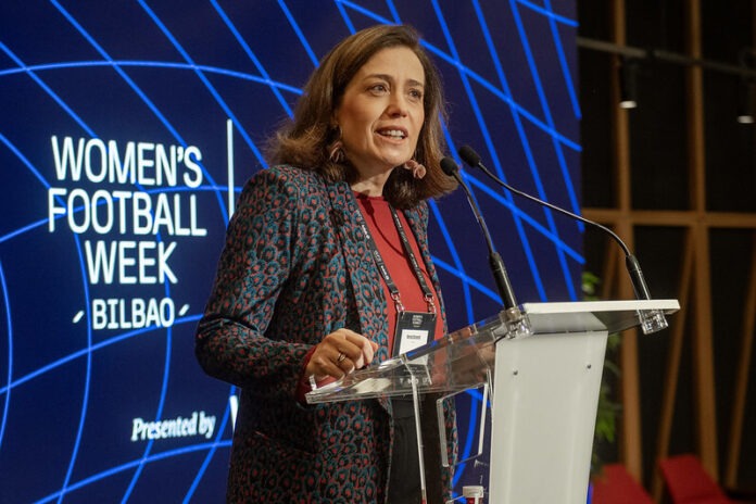 Marian Otamendi speaking at the podium during Women’s Football Week in Bilbao, representing World Football Summit.