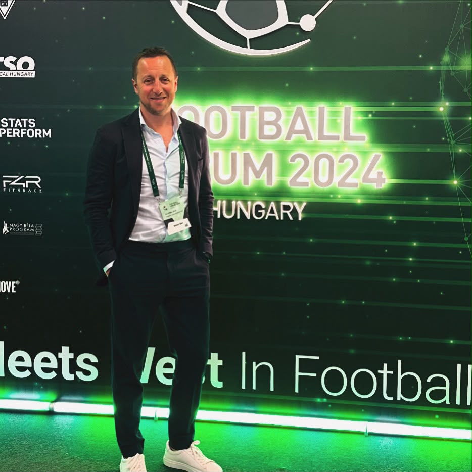 Misha Sher at Football Forum Hungary discussing the future of sport, talent and athlete value.