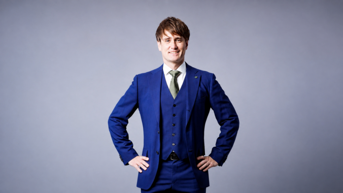 Yuki Stalph, German-Japanese football coach and creator of the Fast Forward Football philosophy.