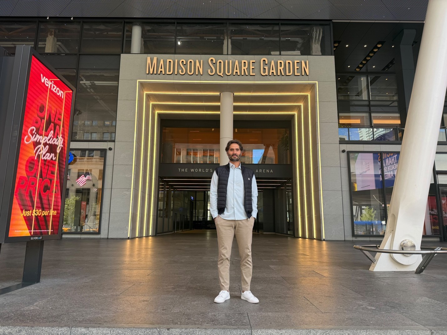 Hamit Altıntop is standing in front of the entrance to Madison Square Garden in Manhattan.