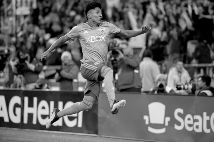 Raúl Ruidíaz celebrates scoring for Seattle Sounders against Portland Timbers in the MLS Western Conference Semifinal.